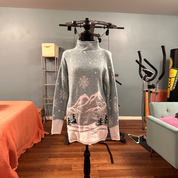 CUPCAKES AND CASHMERE winter scape sweater/dress - Picture 1 of 4